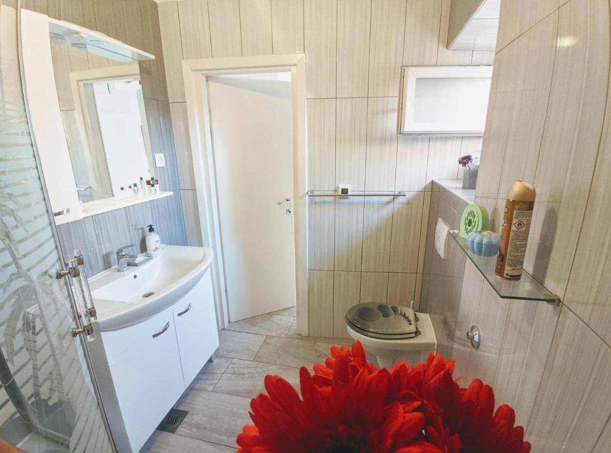 Glorianita Sweethome,Centro, Free Parking,Self Check- In Šibenik Buitenkant foto